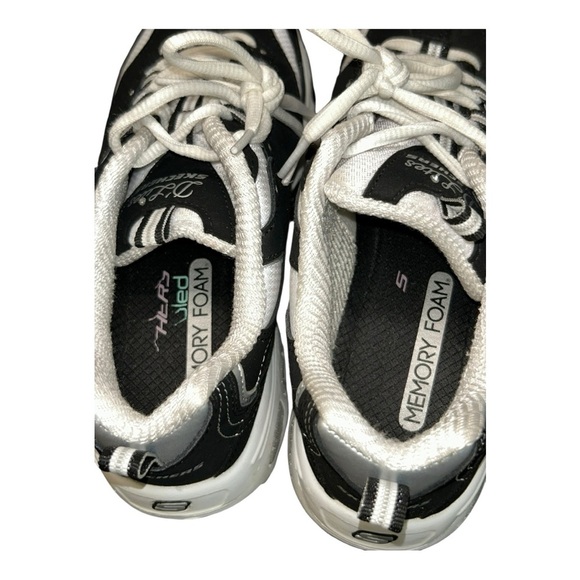 Skechers Sport Women's D'Lites Biggest Fan Memory Foam Sneaker Black/White - Picture 6 of 9